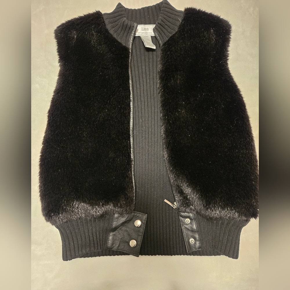 Lisa International Black Knit and Faux Fur Vest